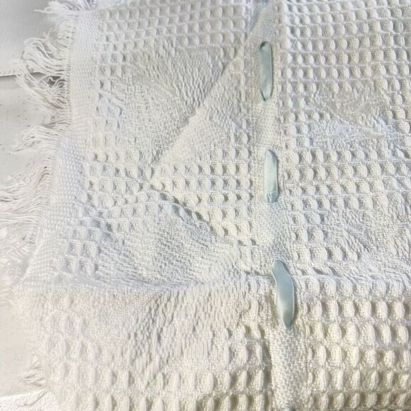 Vintage Baby Kisses Acrylic Blanket White Blue Ribbon Waffle Weave Fringe - Picture 6 of 9